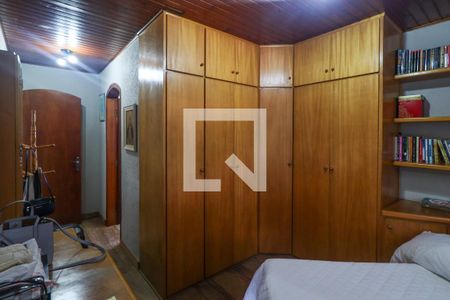 Casa para alugar com 350m², 3 quartos e 2 vagas Casa para alugar com 350m², 3 quartos e 2 vagasSuíte 3