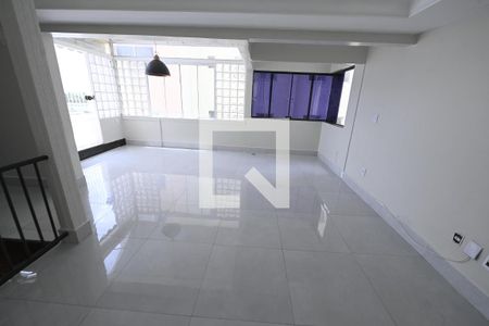 Apartamento para alugar com 180m², 3 quartos e 2 vagasSala 2