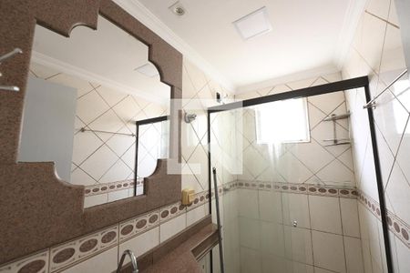 Apartamento para alugar com 180m², 3 quartos e 2 vagas Banheiro 2