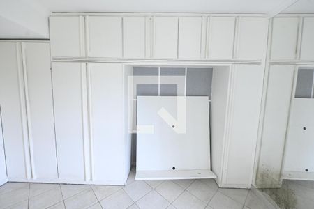 Apartamento para alugar com 180m², 3 quartos e 2 vagasQuarto 1