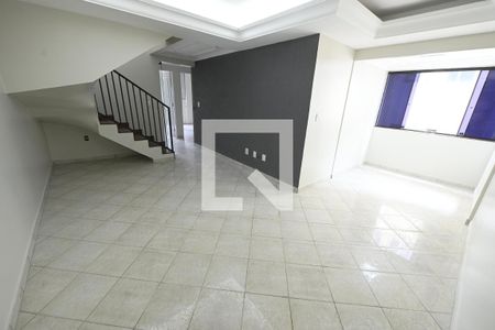 Apartamento para alugar com 180m², 3 quartos e 2 vagasSala