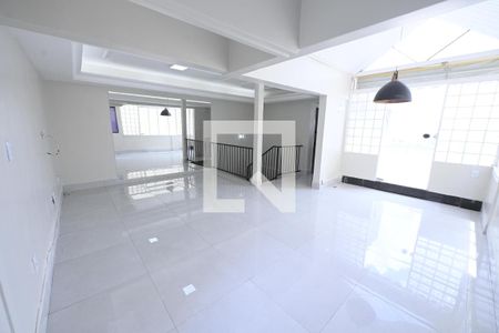 Apartamento para alugar com 180m², 3 quartos e 2 vagasSala 2