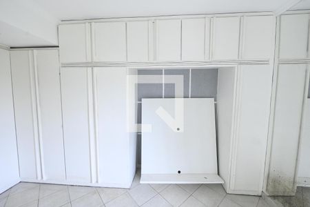 Apartamento para alugar com 180m², 3 quartos e 2 vagasQuarto 1