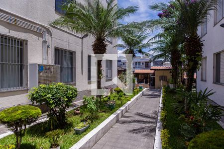 Apartamento para alugar com 56m², 2 quartos e 1 vagaÁrea comum