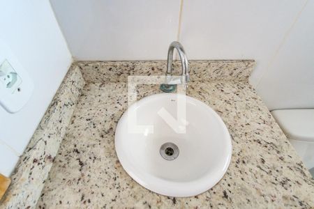 Banheiro de apartamento para alugar com 1 quarto, 32m² em Vila Matilde, São Paulo