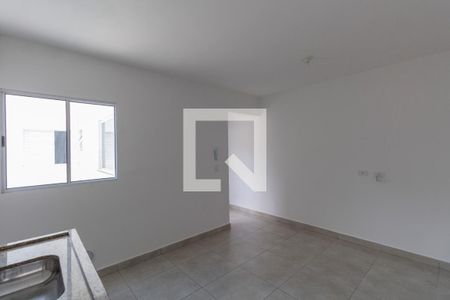 Cozinha de apartamento para alugar com 1 quarto, 40m² em Jardim Nordeste, São Paulo