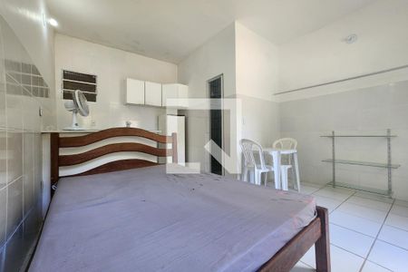 Sala/Quarto de kitnet/studio para alugar com 1 quarto, 18m² em Patamares, Salvador