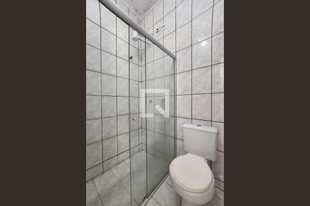 Banheiro de kitnet/studio para alugar com 1 quarto, 18m² em Patamares, Salvador