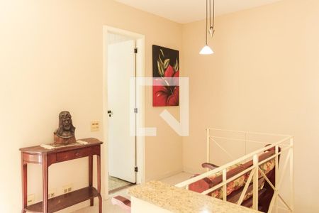 Apartamento à venda com 190m², 3 quartos e 2 vagasHall acesso banheiro social
