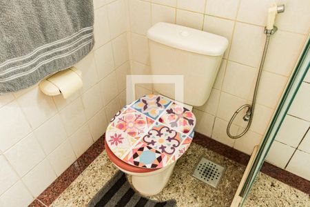 Apartamento à venda com 190m², 3 quartos e 2 vagasBanheiro Social