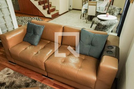 Apartamento à venda com 190m², 3 quartos e 2 vagasSala