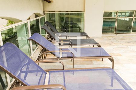 Apartamento à venda com 190m², 3 quartos e 2 vagasÁrea comum - Piscina