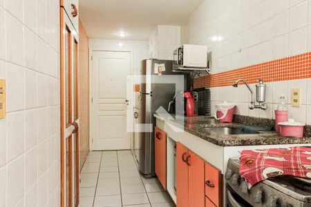 Apartamento à venda com 190m², 3 quartos e 2 vagasCozinha