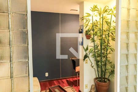 Apartamento à venda com 190m², 3 quartos e 2 vagasEscritório