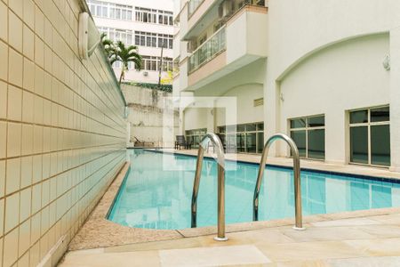 Apartamento à venda com 190m², 3 quartos e 2 vagasÁrea comum - Piscina