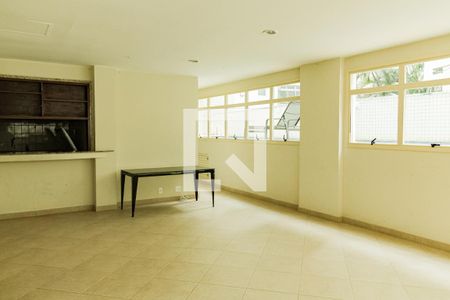 Apartamento à venda com 190m², 3 quartos e 2 vagasÁrea comum - Salão de festas