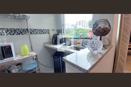 Apartamento para alugar com 127m², 2 quartos e 2 vagas Apartamento para alugar com 127m², 2 quartos e 2 vagasCozinha
