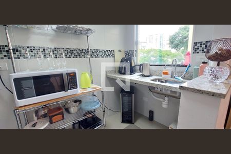 Apartamento para alugar com 127m², 2 quartos e 2 vagas Apartamento para alugar com 127m², 2 quartos e 2 vagasCozinha