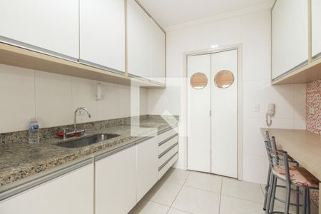 Apartamento à venda com 79m², 3 quartos e 3 vagasCozinha 