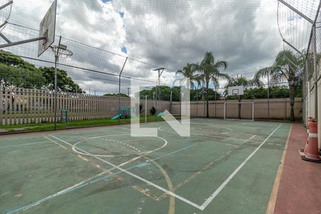 Casa à venda com 83m², 2 quartos e 1 vaga Casa à venda com 83m², 2 quartos e 1 vagaQuadra Esportiva