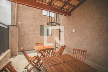 Studio para alugar com 25m², 1 quarto e sem vaga Studio para alugar com 25m², 1 quarto e sem vagaCobertura - Churrasqueira