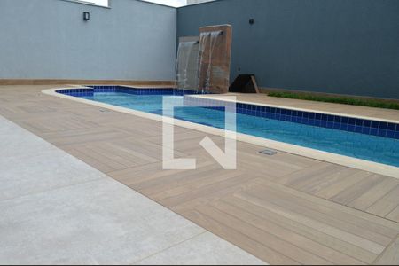 Casa de condomínio para alugar com 320m², 4 quartos e 4 vagasQuintal