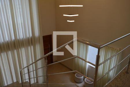 Casa de condomínio para alugar com 320m², 4 quartos e 4 vagasSala 2