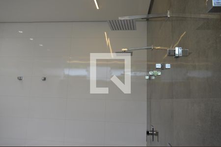 Casa de condomínio para alugar com 320m², 4 quartos e 4 vagasBanheiro da suíte 1