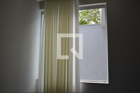 Casa de condomínio para alugar com 320m², 4 quartos e 4 vagasQuarto térreo 1