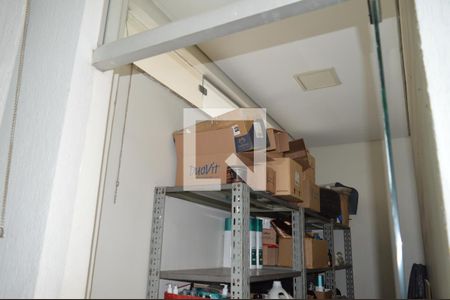 Casa de condomínio para alugar com 320m², 4 quartos e 4 vagasDepósito 