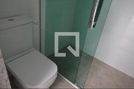 Casa de condomínio para alugar com 320m², 4 quartos e 4 vagasQuarto térreo 1