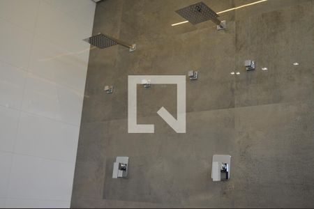 Casa de condomínio para alugar com 320m², 4 quartos e 4 vagasBanheiro da suíte 1