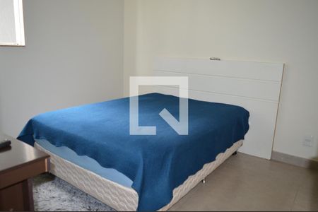 Casa de condomínio para alugar com 320m², 4 quartos e 4 vagasQuarto térreo 1