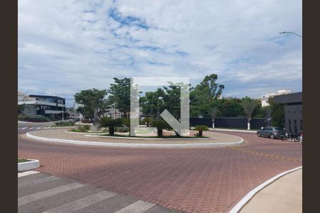 Casa de condomínio para alugar com 320m², 4 quartos e 4 vagas Casa de condomínio para alugar com 320m², 4 quartos e 4 vagasRua do condomínio