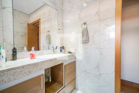Casa à venda com 150m², 3 quartos e 2 vagasBanheiro social