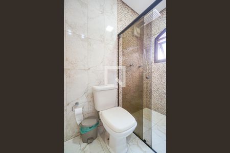 Casa à venda com 150m², 3 quartos e 2 vagasBanheiro social