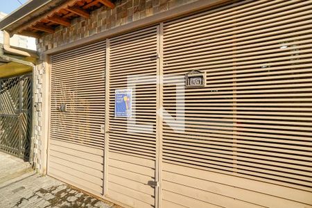 Casa à venda com 150m², 3 quartos e 2 vagasFachada