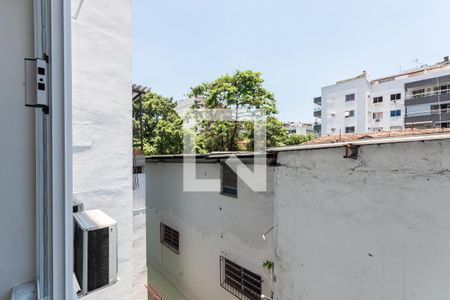 Vista de apartamento à venda com 2 quartos, 82m² em Grajau, Rio de Janeiro