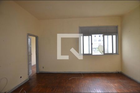 Apartamento para alugar com 3 quartos, 120m² em Vila Kosmos, Rio de Janeiro