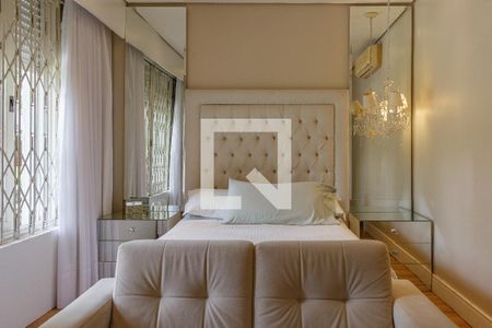 Casa à venda com 650m², 3 quartos e 3 vagas Casa à venda com 650m², 3 quartos e 3 vagasSuíte 3