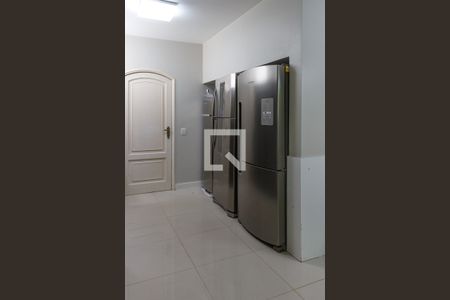 Casa à venda com 650m², 3 quartos e 3 vagas Casa à venda com 650m², 3 quartos e 3 vagasCozinha