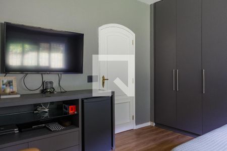 Casa à venda com 650m², 3 quartos e 3 vagas Casa à venda com 650m², 3 quartos e 3 vagasSuíte 2