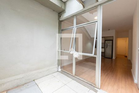 Studio para alugar com 31m², 1 quarto e sem vaga Studio para alugar com 31m², 1 quarto e sem vagaSacada