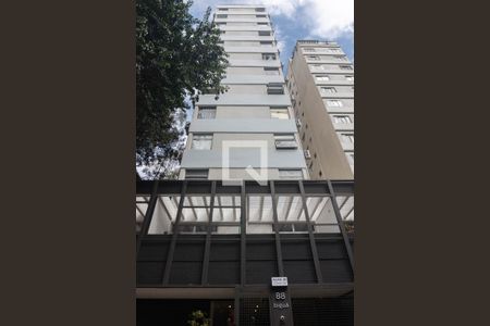 Studio para alugar com 31m², 1 quarto e sem vaga Studio para alugar com 31m², 1 quarto e sem vagaFachada