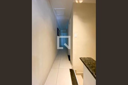 Corredor de casa para alugar com 3 quartos, 125m² em Parque Savoy City, São Paulo