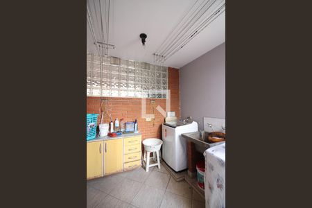 Casa à venda com 256m², 4 quartos e 3 vagasÁrea de Serviço