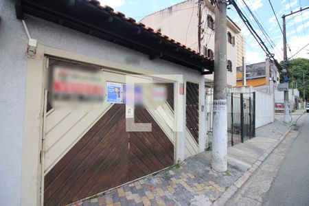 Casa à venda com 256m², 4 quartos e 3 vagasFachada