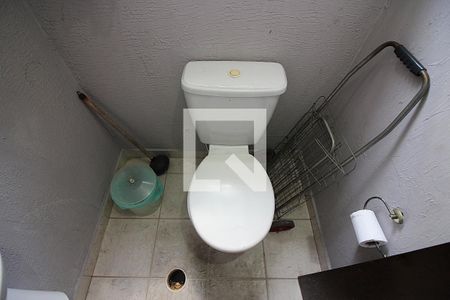 Casa à venda com 256m², 4 quartos e 3 vagasLavabo 2 