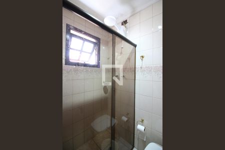 Casa à venda com 256m², 4 quartos e 3 vagasSuíte 2 Banheiro 