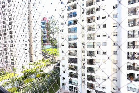 vista de apartamento para alugar com 3 quartos, 72m² em Vila Suzana, São Paulo